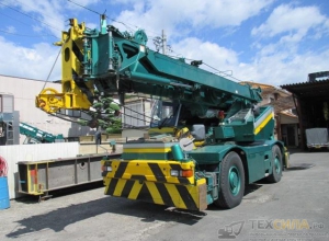 Кран Komatsu 26 TONN 2010 LW250-5.