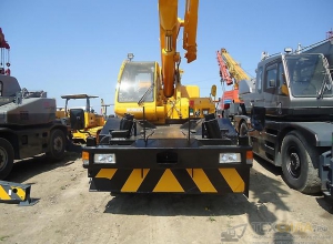 Кран самоходный Kobelco RK250-3.