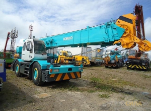 Кран самоходный Kobelco RK250-3.