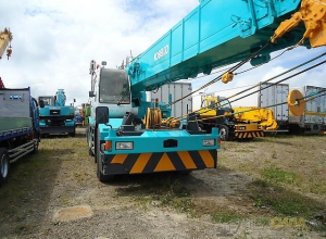 Кран самоходный Kobelco RK250-3.