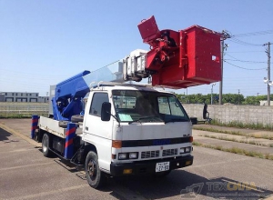 Автовышку Isuzu Elf 21 метр продаю.